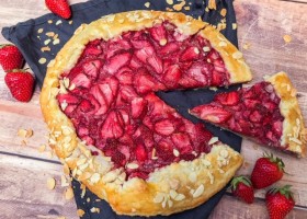 Tarte rustique aux fraises