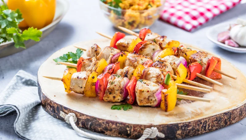 Brochettes de poulet à la grecque