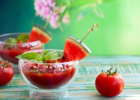 Gaspacho de tomates et pastèque