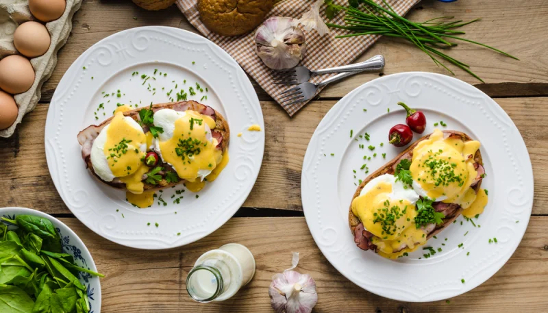 Oeufs sur toasts