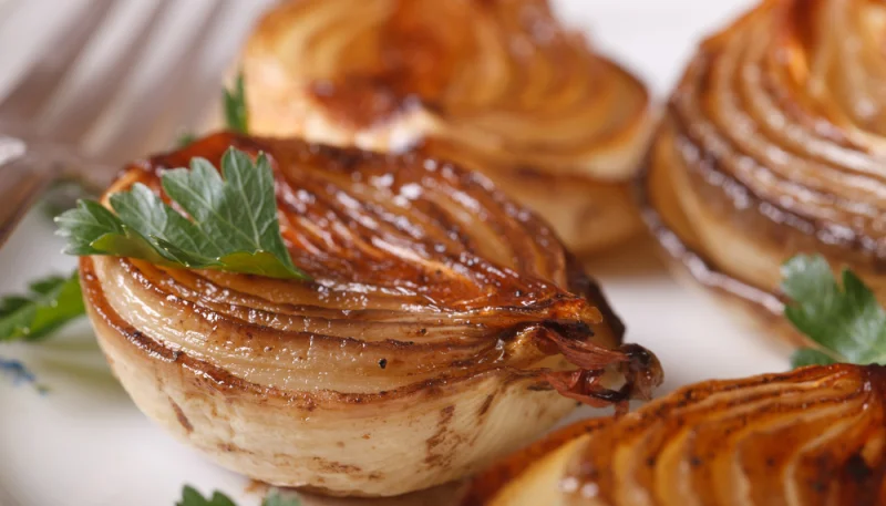 Oignons caramélisés au four