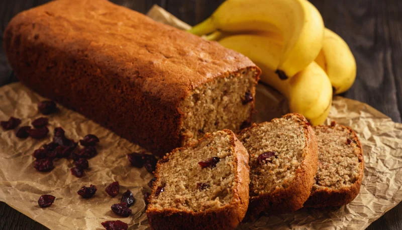 Bread cake aux pommes et à la cannelle