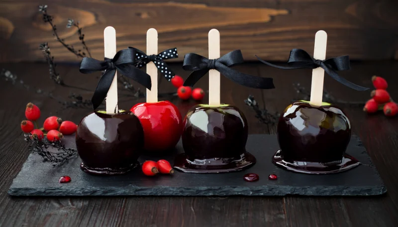 Pommes d'amour d'Halloween