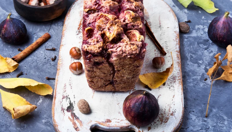Cake aux figues et à la cannelle
