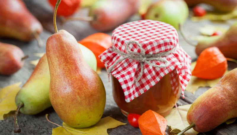 Confiture à la poire et au thé