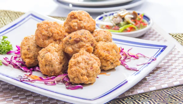 Croquettes de pommes de terre et de crevettes