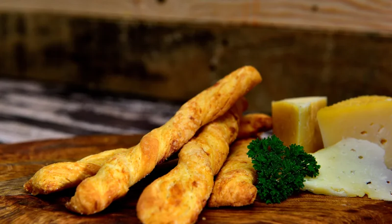 Flûtes torsadées à la truite et au Boursin