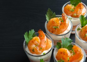 Verrine de légumes aux crevettes et fromage blanc