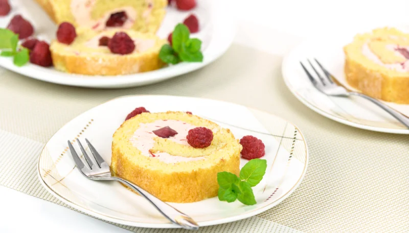 Bûche au citron et à la framboise