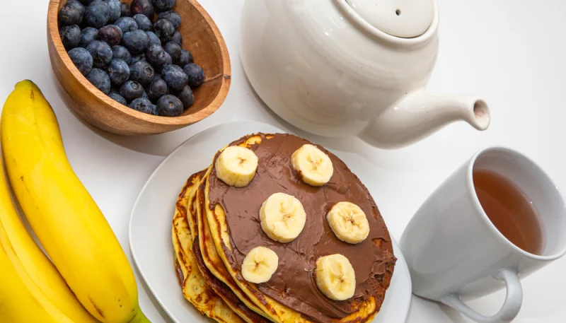 Gâteau de pancakes chocolat banane