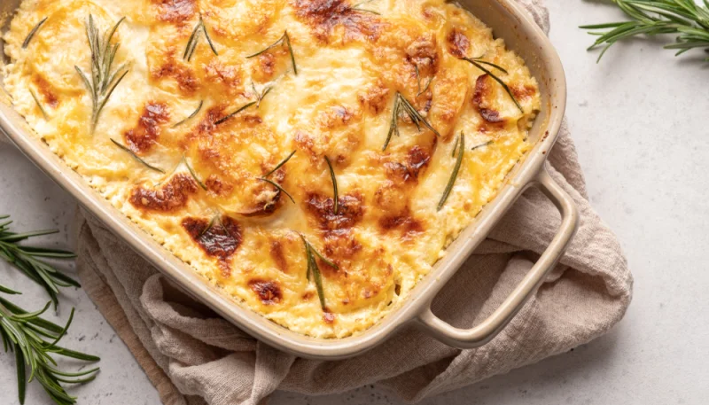 Gratin dauphinois allégé au fromage frais et curry