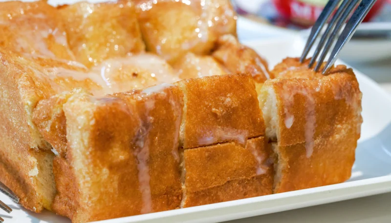 Moelleux au pain perdu et sirop d'érable