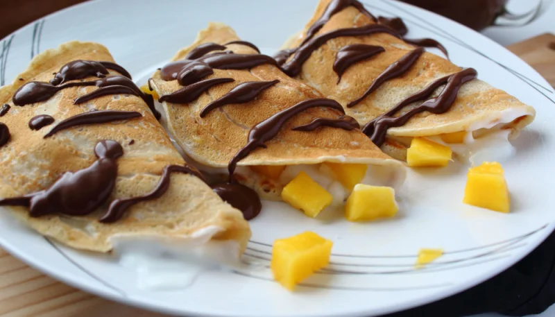 Crêpe mangue et Mont Blanc