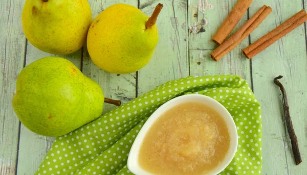 Compote de poire au thé et à la vanille