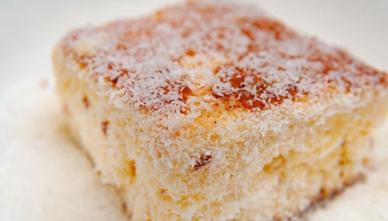 Gâteau fondant aux bananes et noix de coco