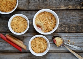 Crumble à la rhubarbe