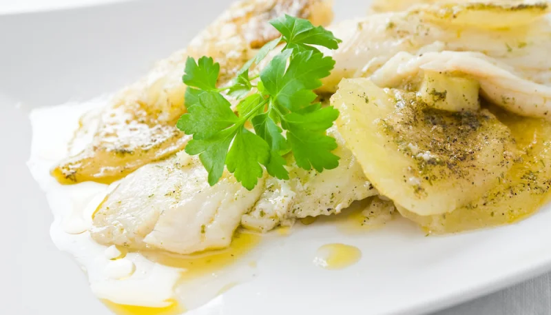 Curry de poisson aromatique