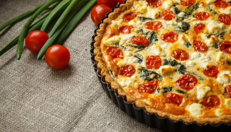 Quiche aux tomates cerises et au basilic