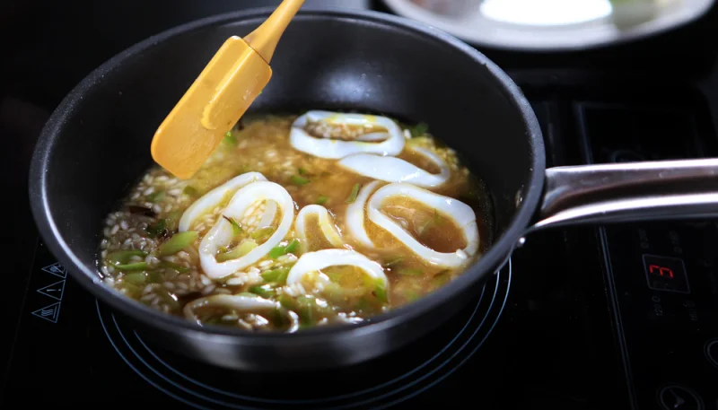 Riz aux anneaux de calamars