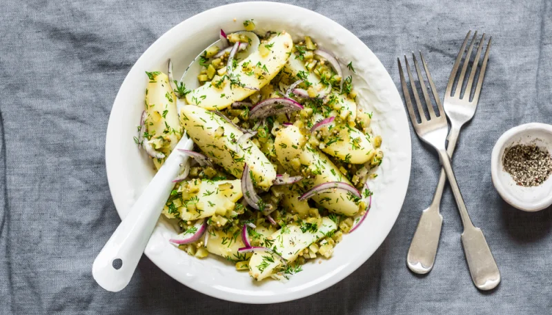 Salade de pommes de terre et cornichons