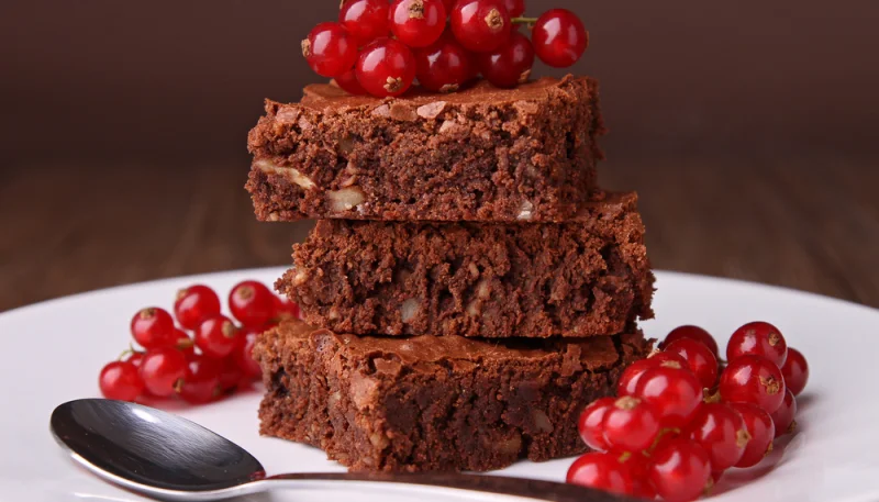 Brownie aux groseilles et amandes