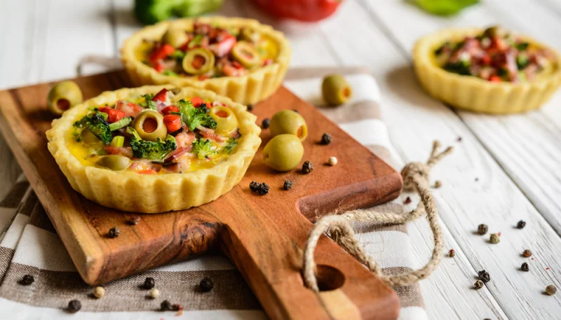 Tartelettes aux olives et au bacon