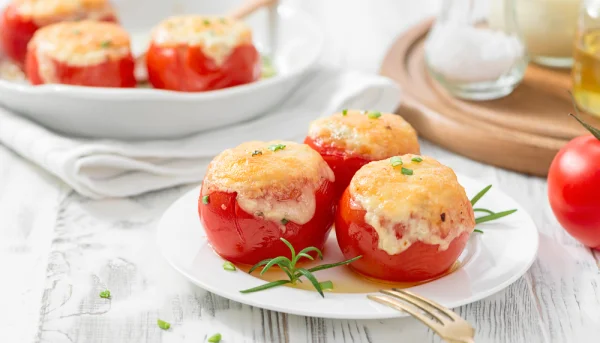 Tomates gratinées au fromage