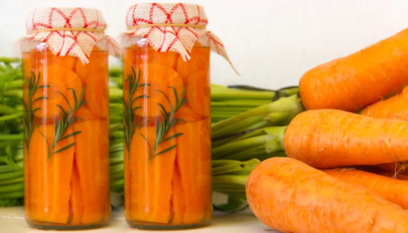 Pickles de carottes au gingembre