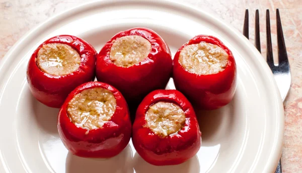 Tapas de piquillos au fromage de chèvre