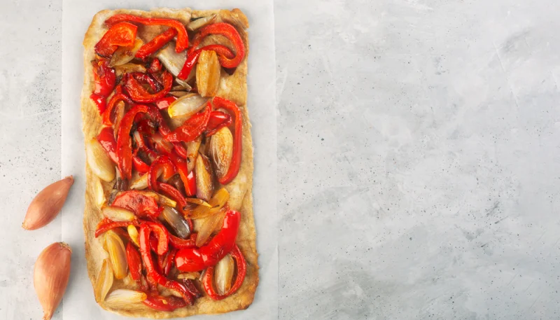 Tarte oignon, poivron et pancetta