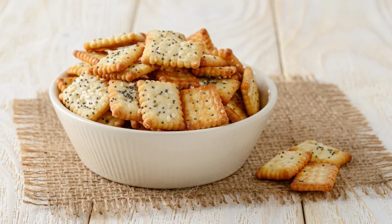 Biscuits apéritifs aux graines de pavot