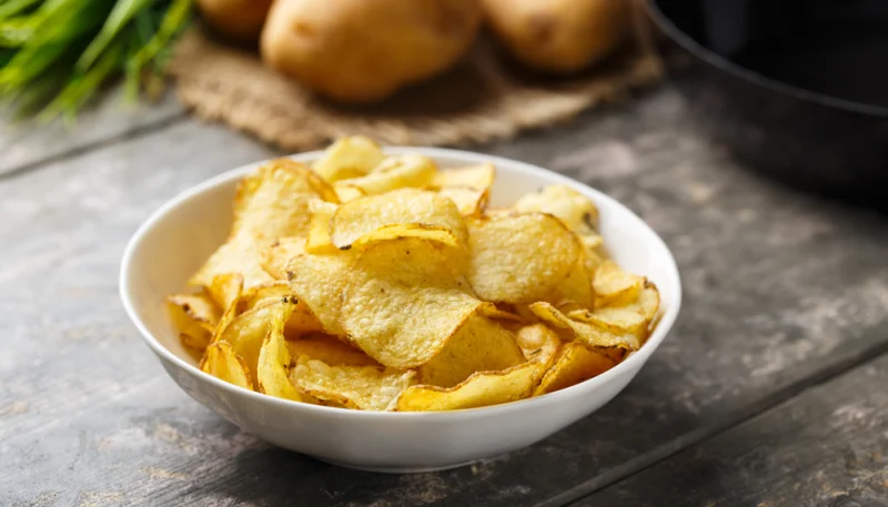 Chips de pommes de terre maison