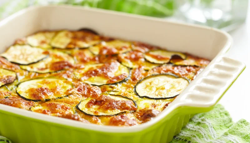 Gratin de courgettes au gruyère et aux lardons