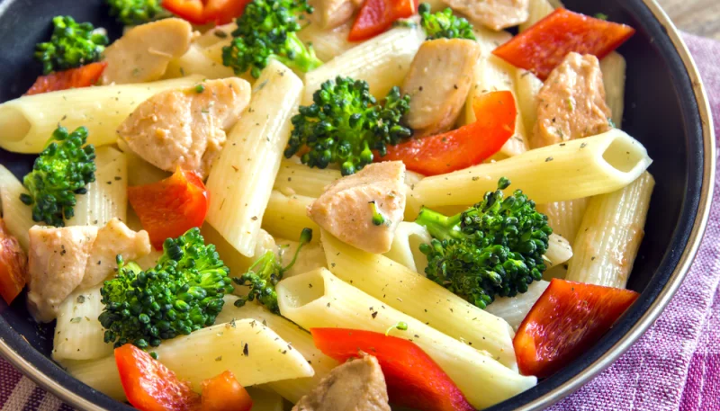 Salade de pâtes au poulet