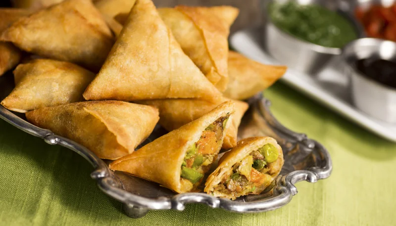 Bricks à la viande hachée et aux petits légumes