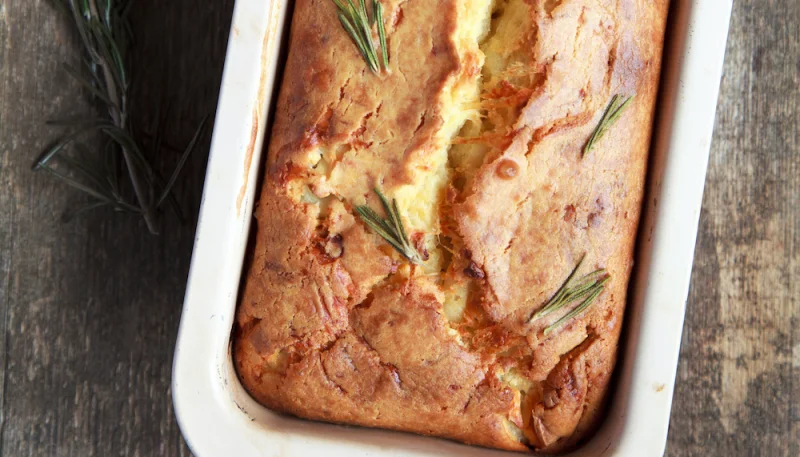 Cake au chorizo et chèvre