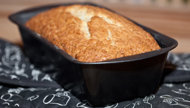 Cake au chèvre et noix