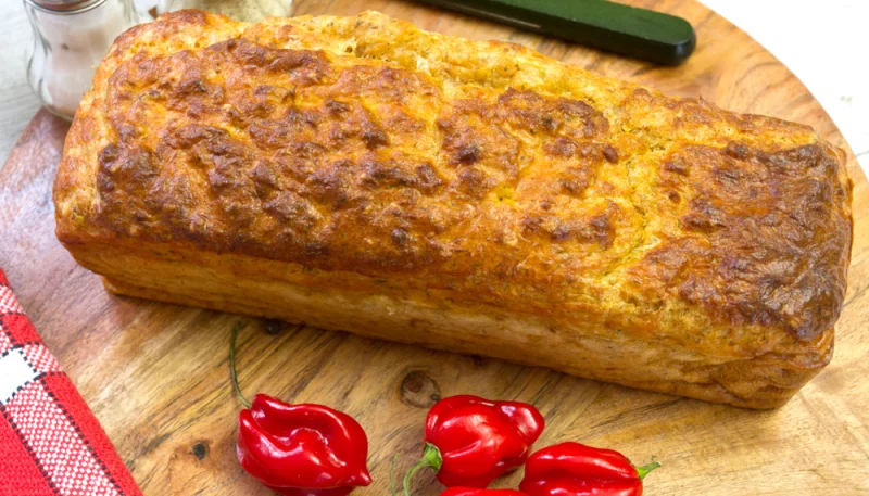 Cake au jambon et comté