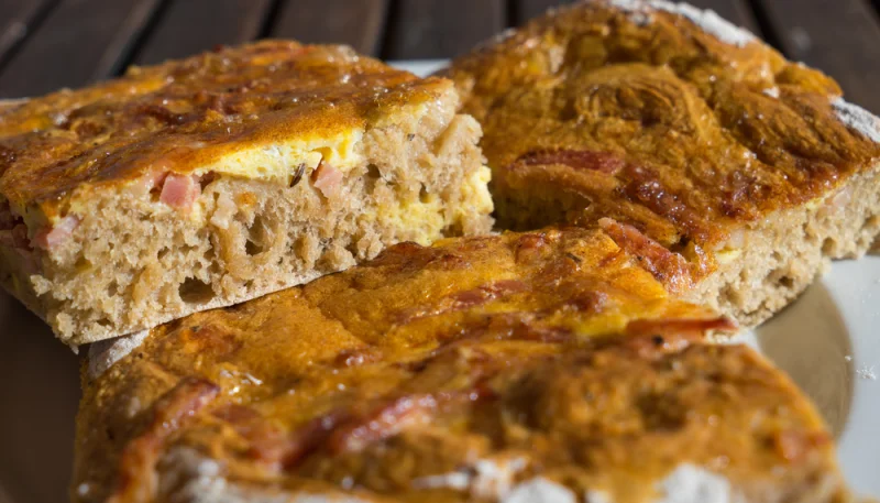 Cake aux lardons et fromage