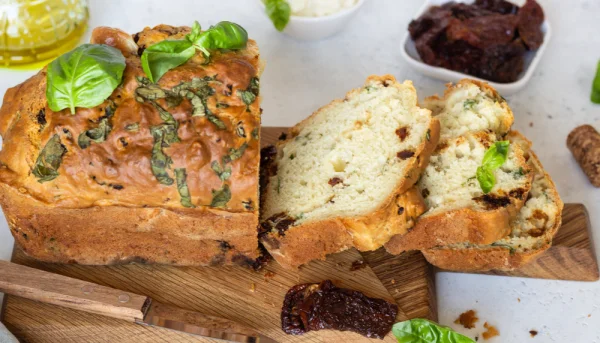 Cake aux tomates séchées