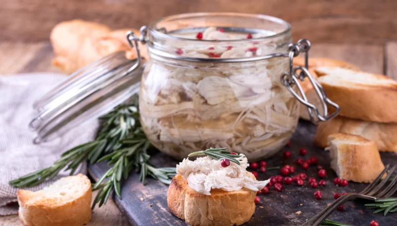 Rillettes de canard aux noisettes