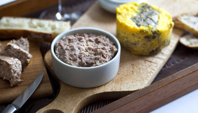 Rillettes de canard aux olives noires