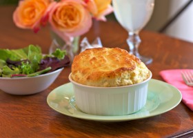 Soufflé au saumon et safran
