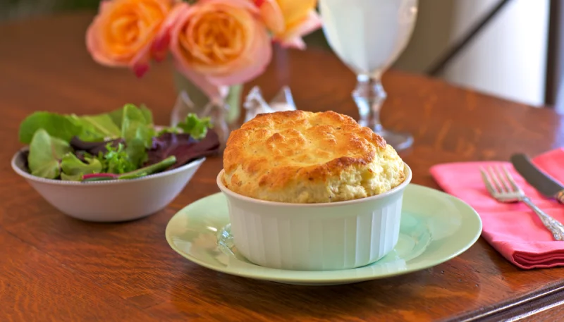 Soufflé au saumon et safran