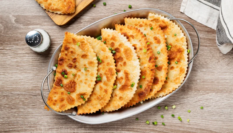 Chaussons frits à la viande