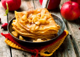 Crêpes à la crème de marrons et aux pommes caramélisées