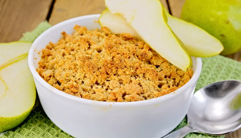Crumble aux poires et caramel