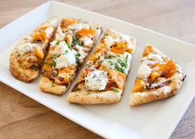 Pizza aux légumes d'automne