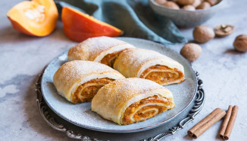 Roulés au potimarron et à la cannelle