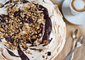 Vacherin au chocolat et à la purée de marrons